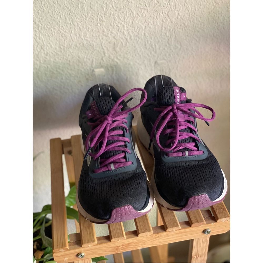 Brooks Trace Running Shoes
